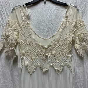 Ivory /lace Nightgown